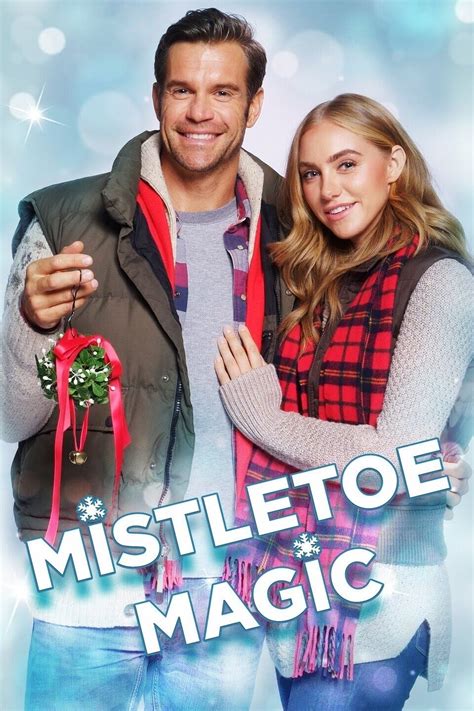 Get Festive with Fashion: Trendy Holiday Styles at Mistletoe and Magic 2022